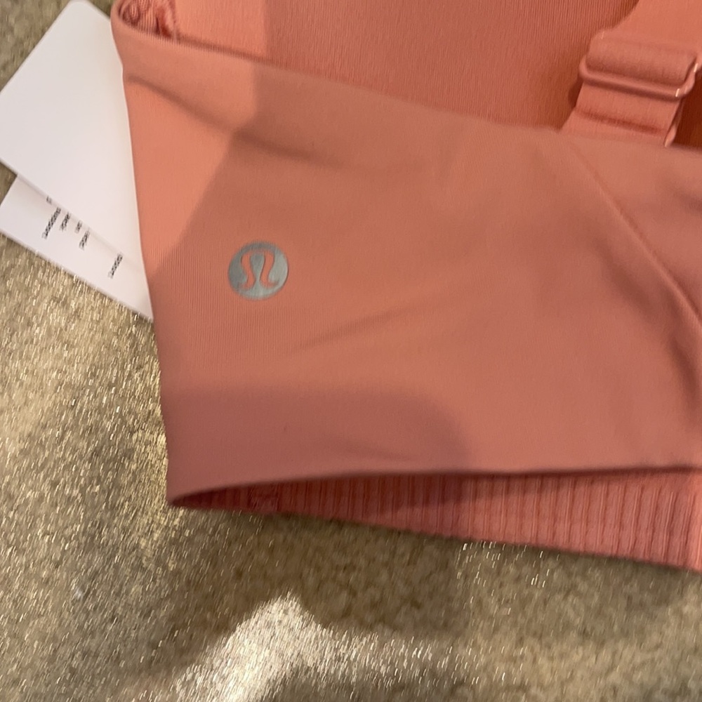 Lululemon Bra - Picture 4 of 7